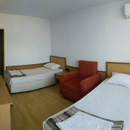 Hotel Мзхг Почивна База *